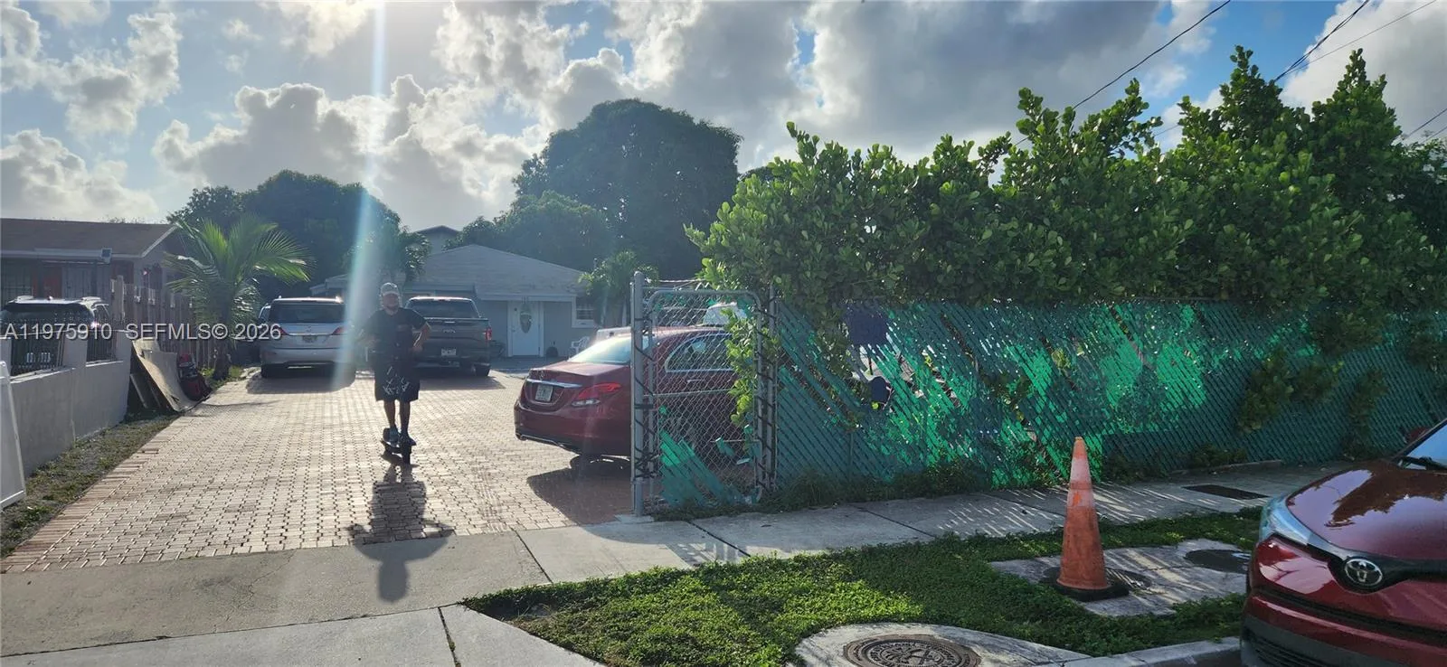 150 NW 17th Ct, Miami, FL 33125 photo 8