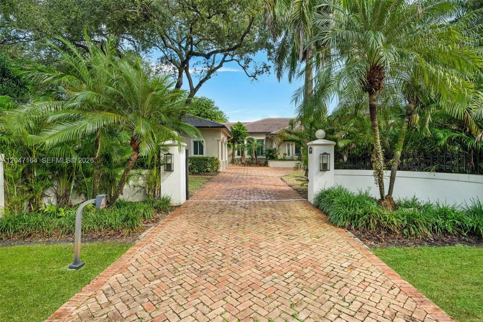 6890 SW 94th St, Pinecrest, FL 33156 photo 13
