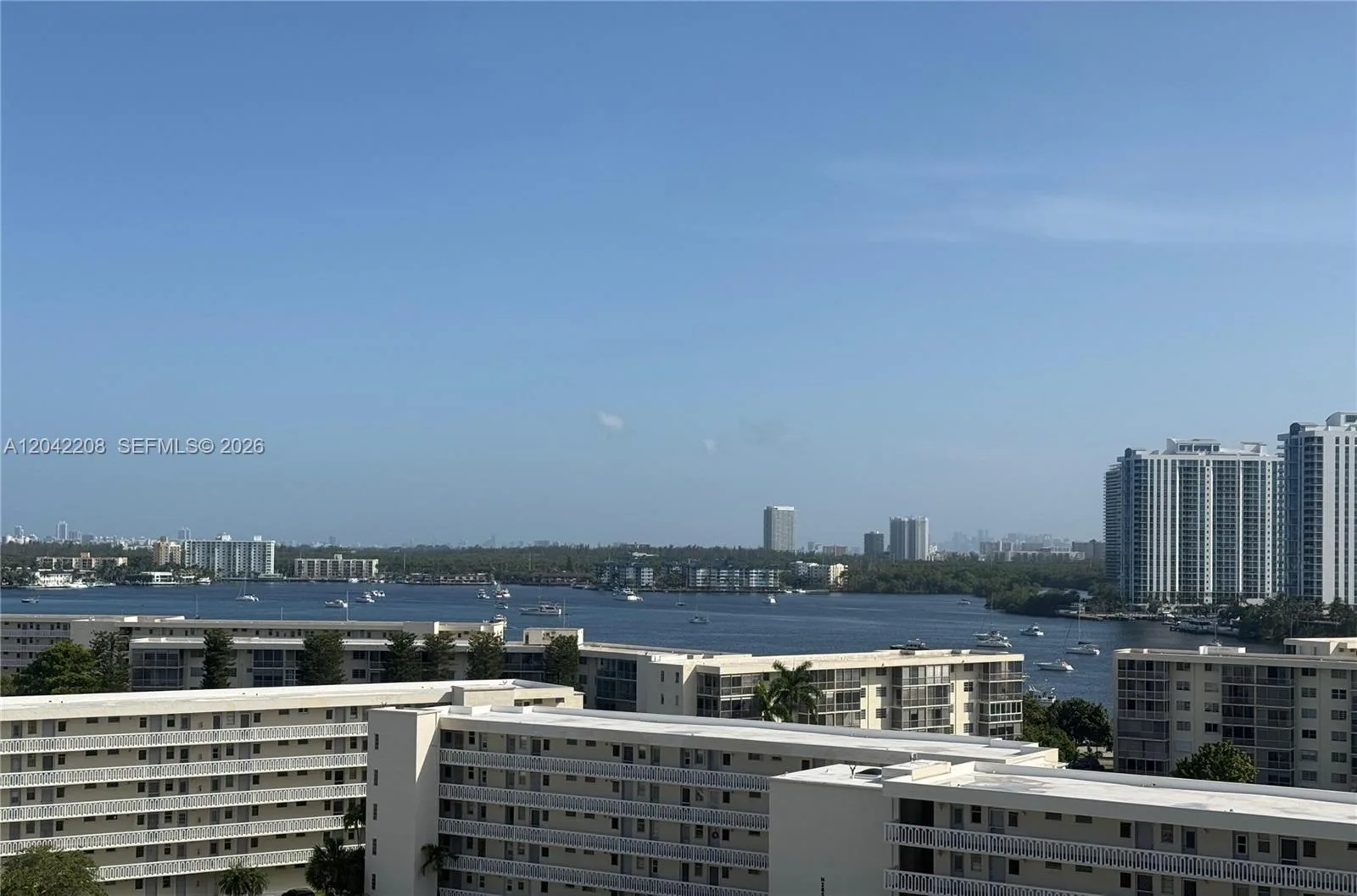 18021 Biscayne Blvd # 1101, Aventura, FL 33160 photo 2