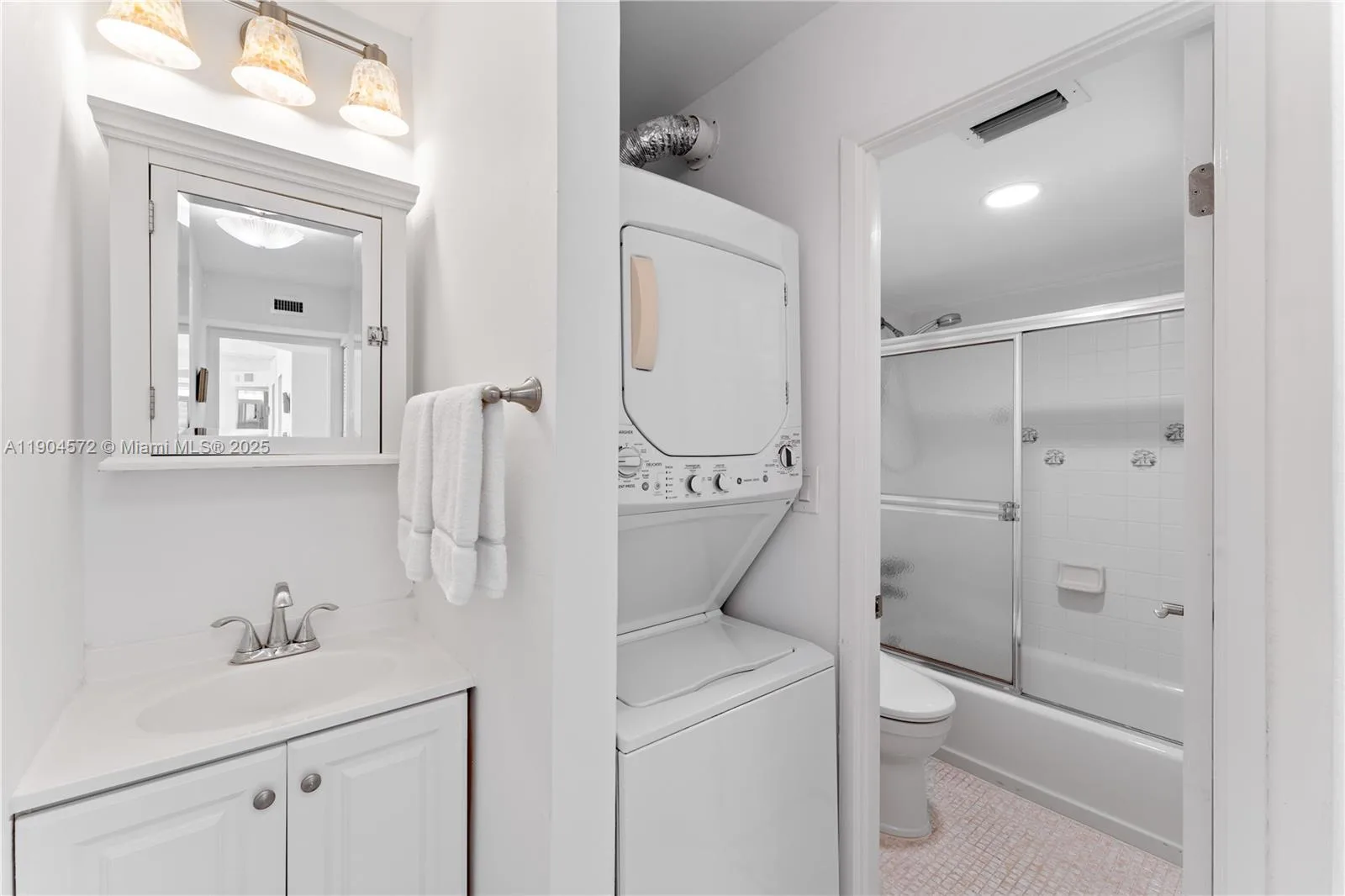 7135 Collins Ave # 1704, Miami Beach, FL 33141 photo 12