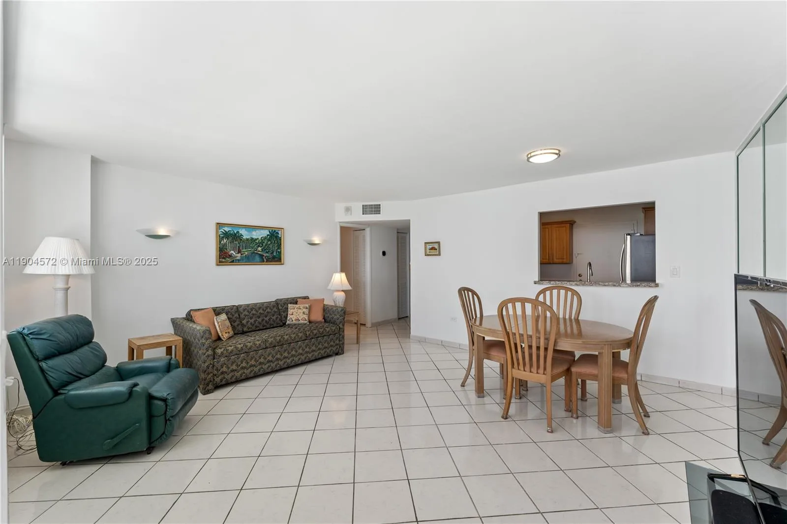7135 Collins Ave # 1704, Miami Beach, FL 33141 photo 6