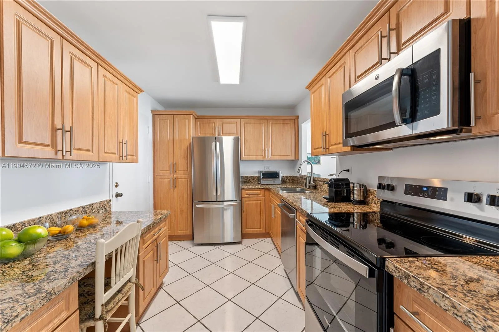 7135 Collins Ave # 1704, Miami Beach, FL 33141 photo 8
