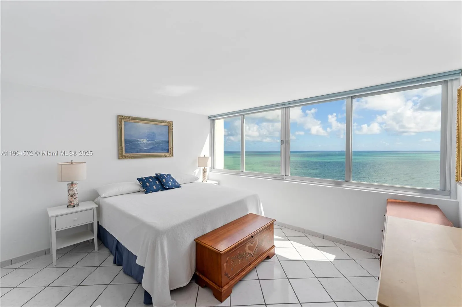 7135 Collins Ave # 1704, Miami Beach, FL 33141 photo 9