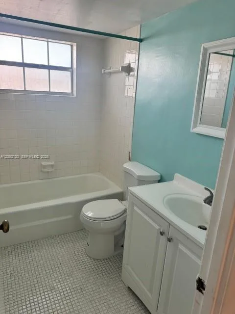 4140 NW 44th Ave # 413, Lauderdale Lakes, FL 33319 photo 12