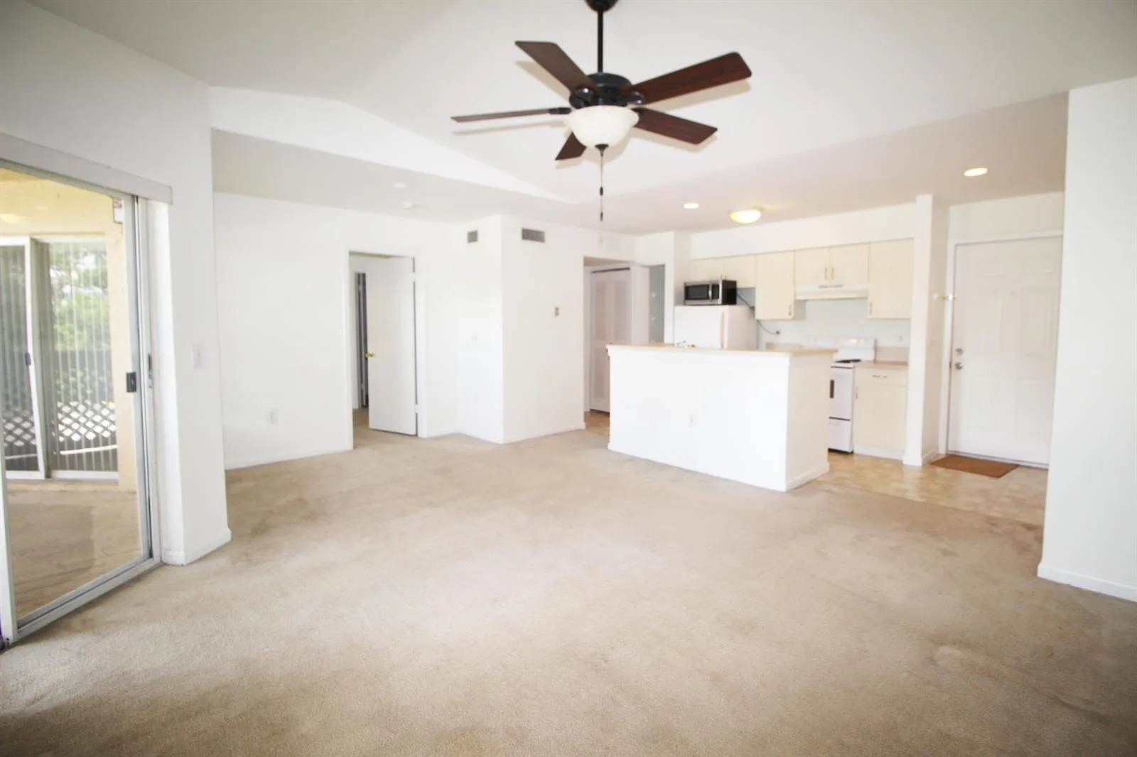 4823 Via Palm Lakes # 1315, West Palm Beach, FL 33417