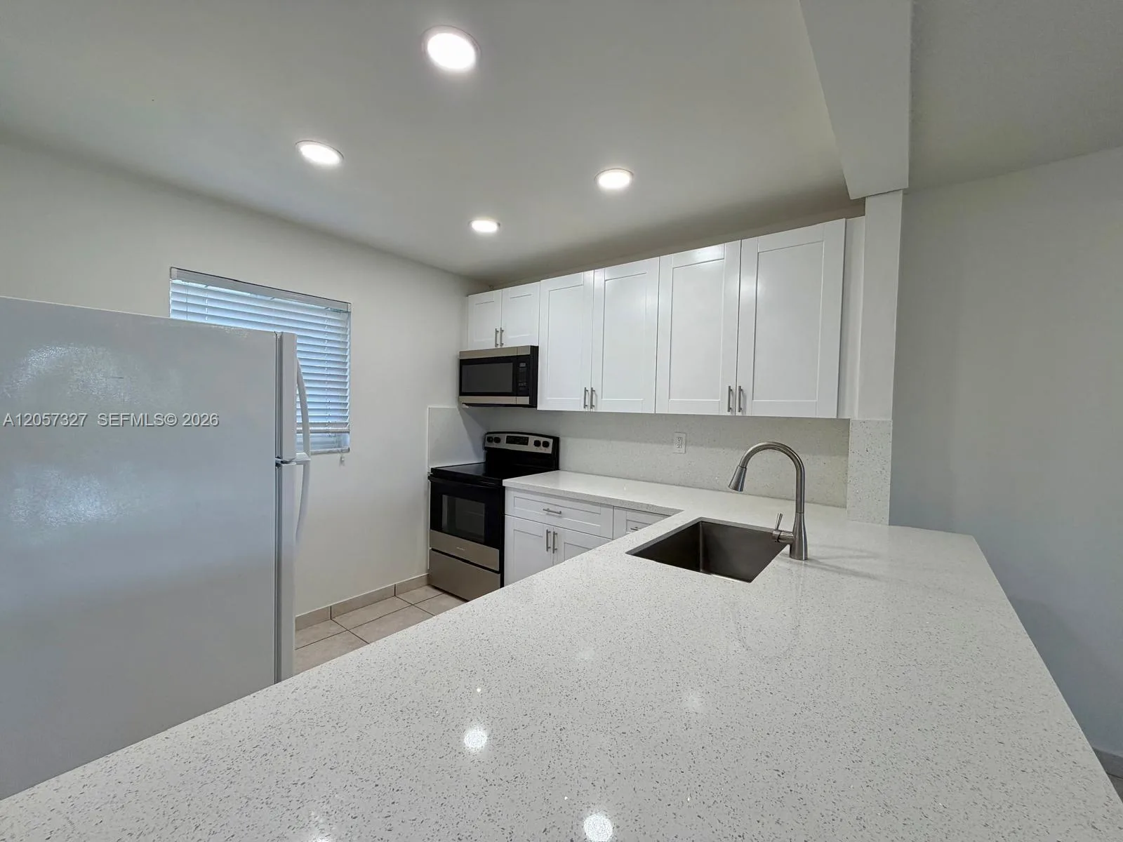 7730 Camino Real # F 406, Miami, FL 33143 photo 2