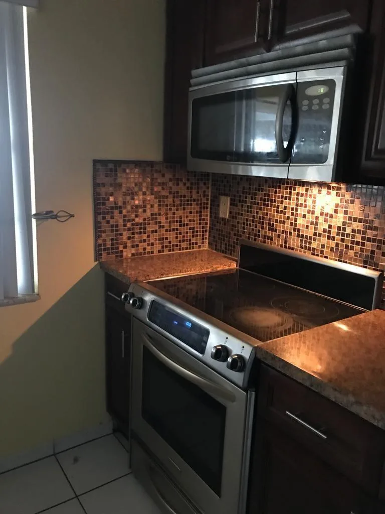 5100 SW 41st Street # 110, Hollywood, FL 33023