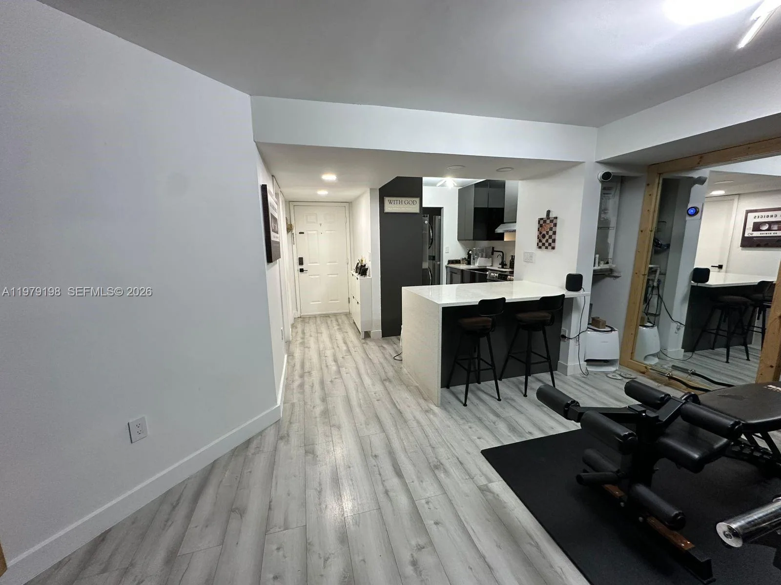 931 NE 199th St # 102-22, Miami, FL 33179 photo 8