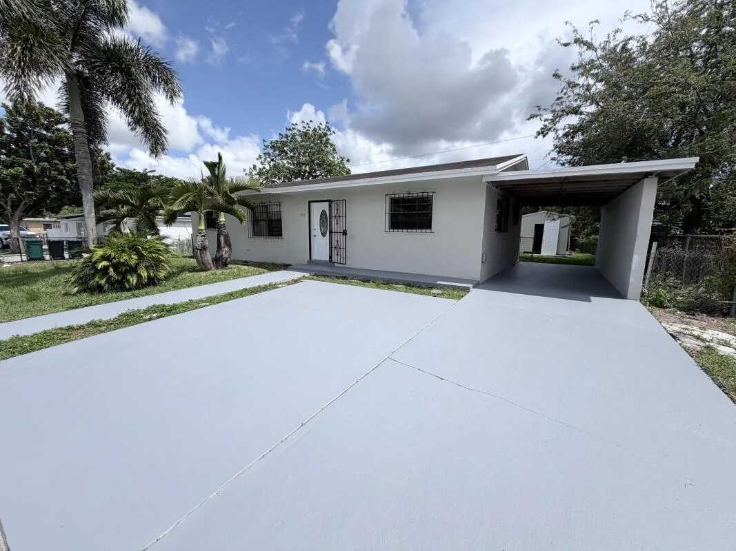 639 SW 3rd Terrace, Homestead, FL 33034