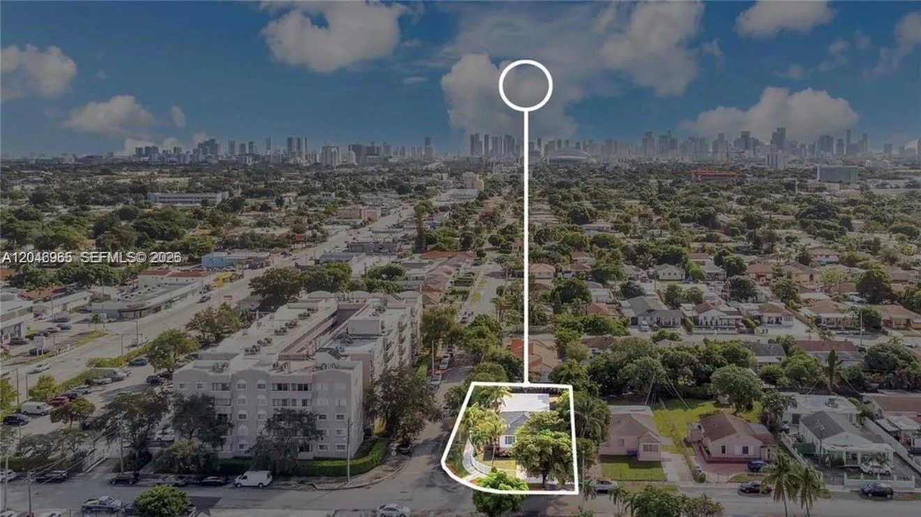 521 NW 33rd Ave # 1, Miami, FL 33125 photo 2