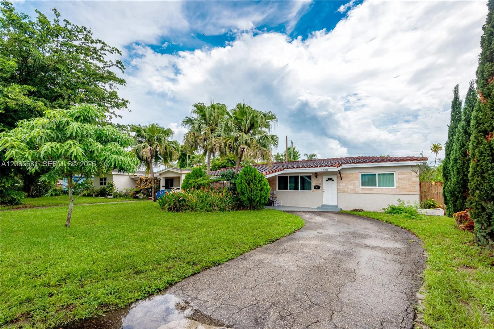7300 Orleans St, Miramar, FL 33023