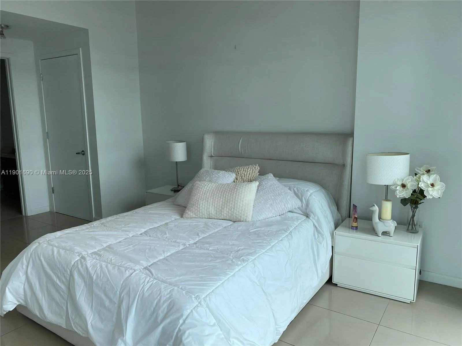 3301 NE 1st Ave # M0706, Miami, FL 33137 photo 8