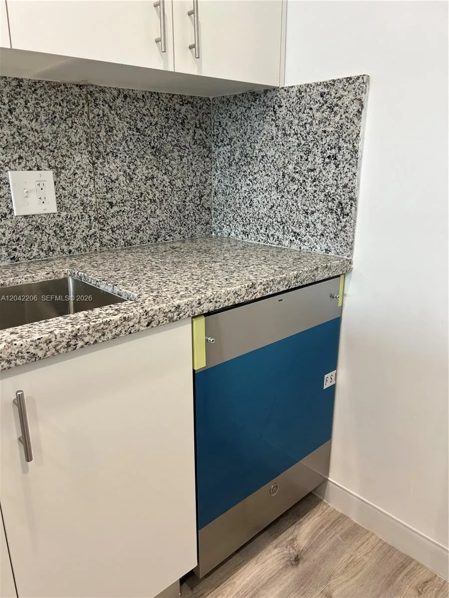 860 NE 78th St # 303, Miami, FL 33138 photo 8