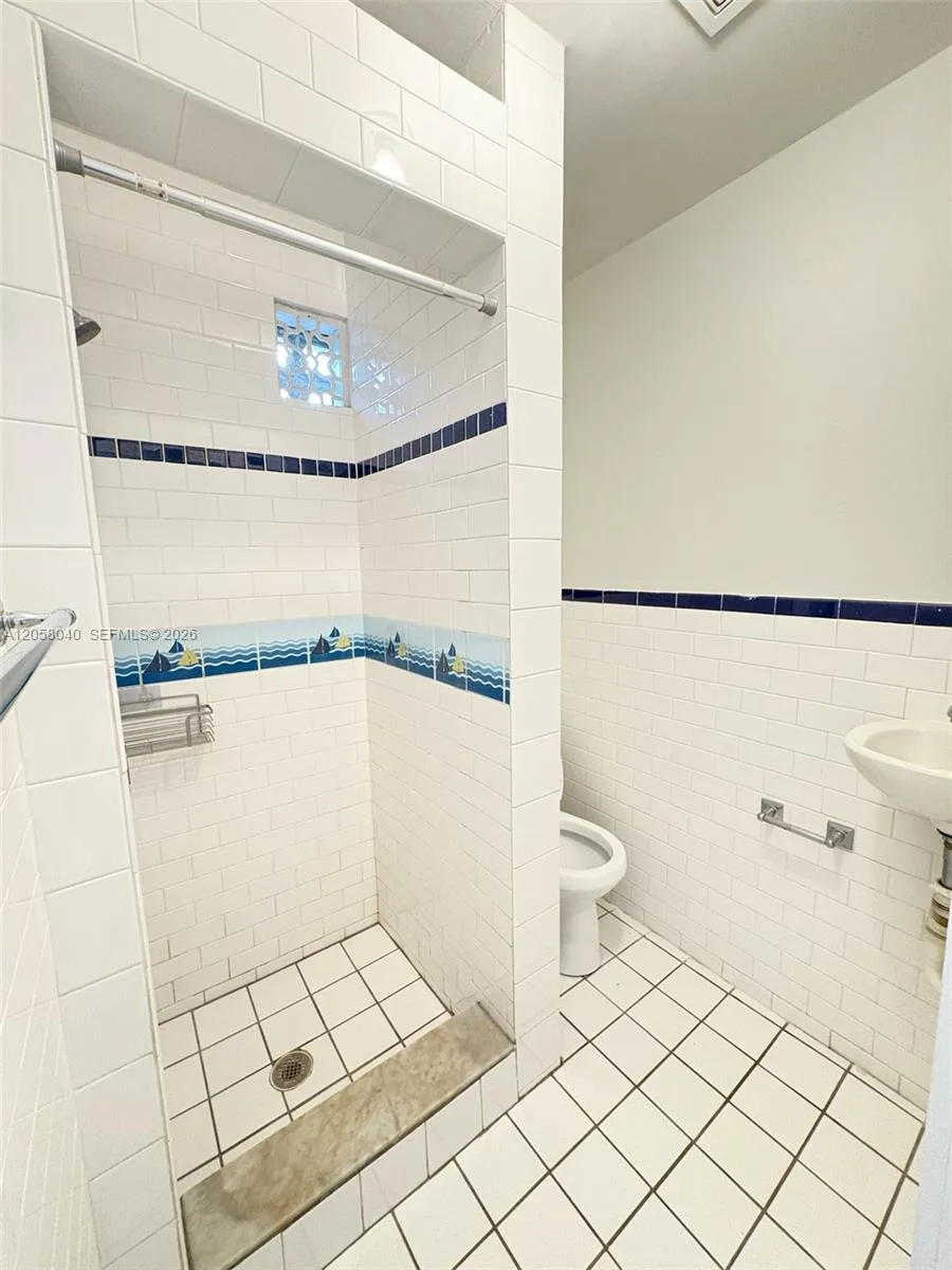 1919 Thomas St # 2, Hollywood, FL 33020 photo 3