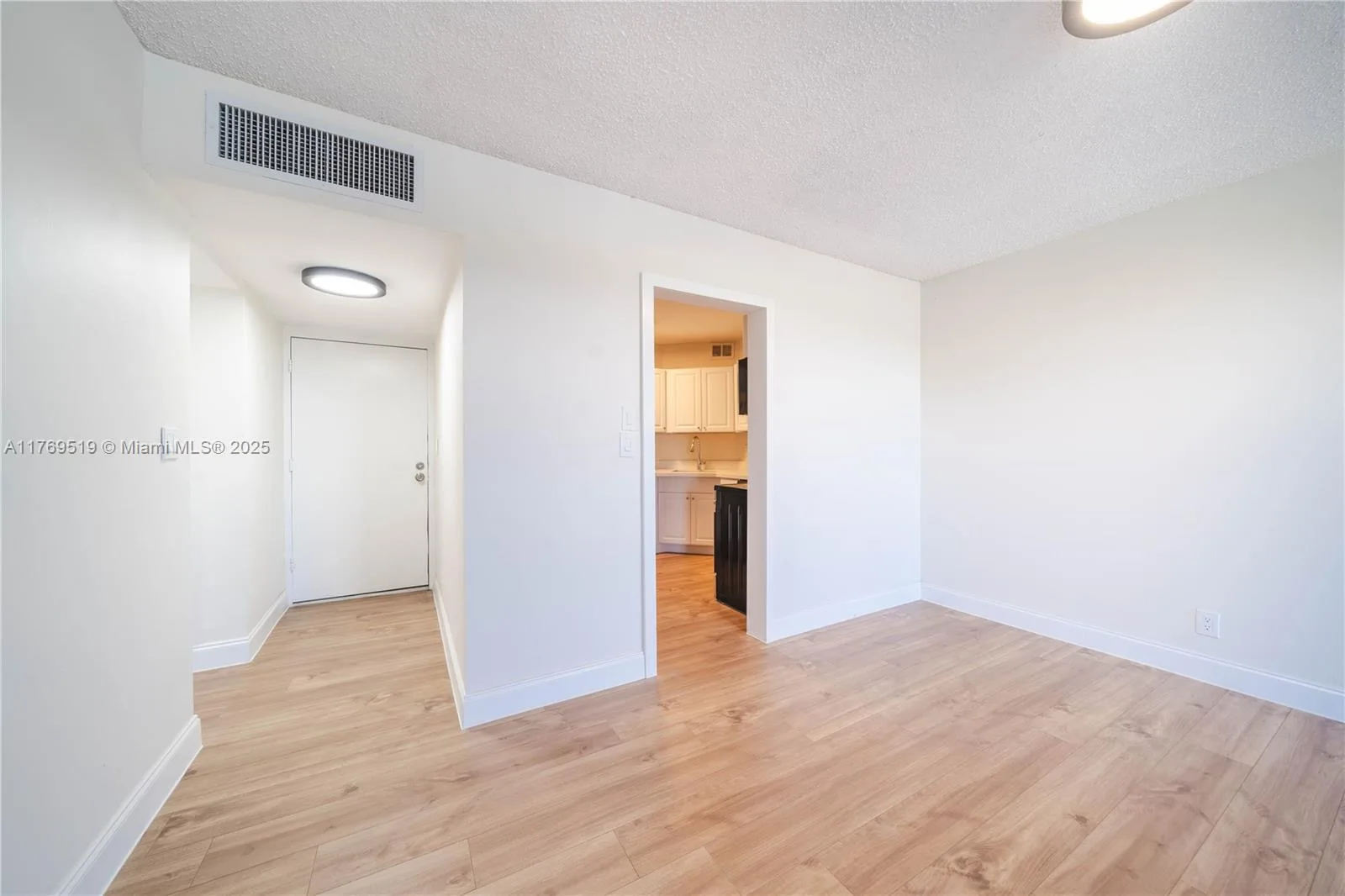 3301 Spanish Moss Ter # 802, Lauderhill, FL 33319 photo 10