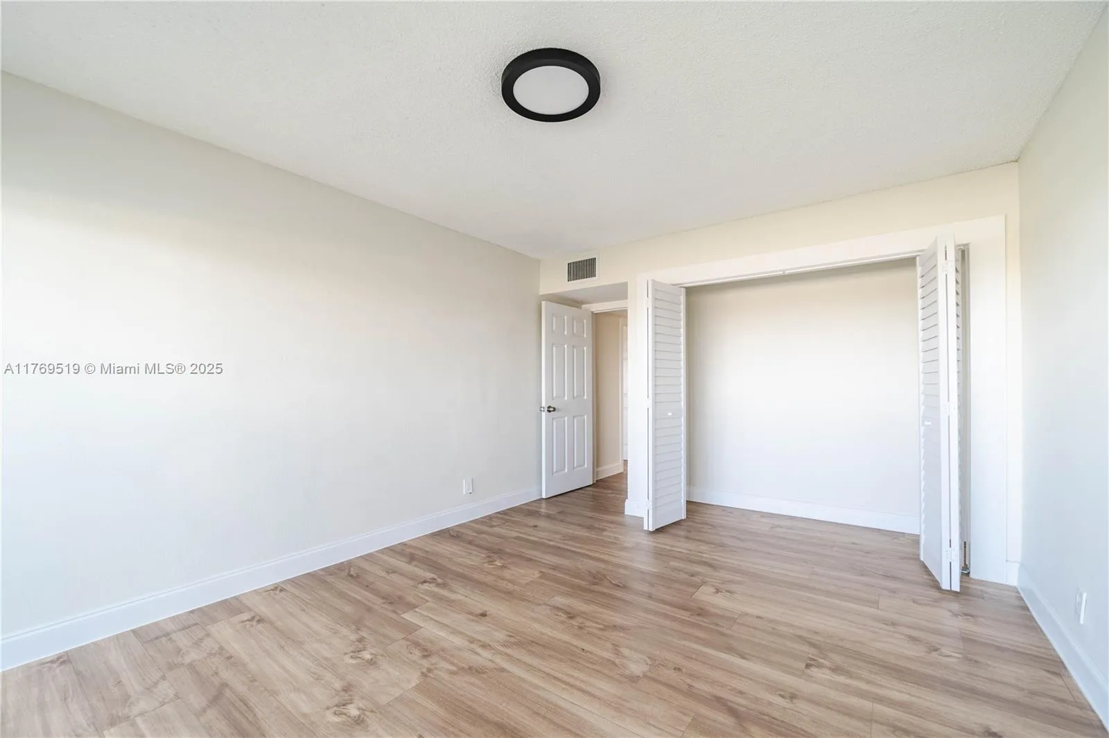 3301 Spanish Moss Ter # 802, Lauderhill, FL 33319 photo 13