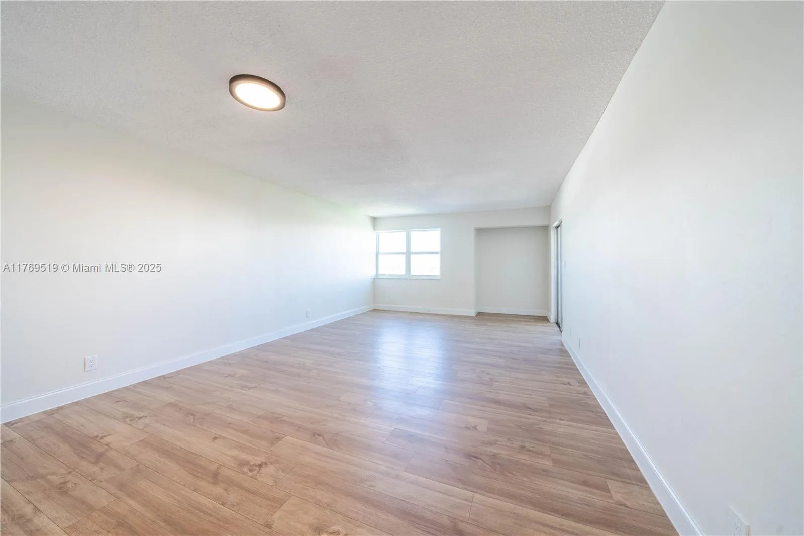 3301 Spanish Moss Ter # 802, Lauderhill, FL 33319 photo 5