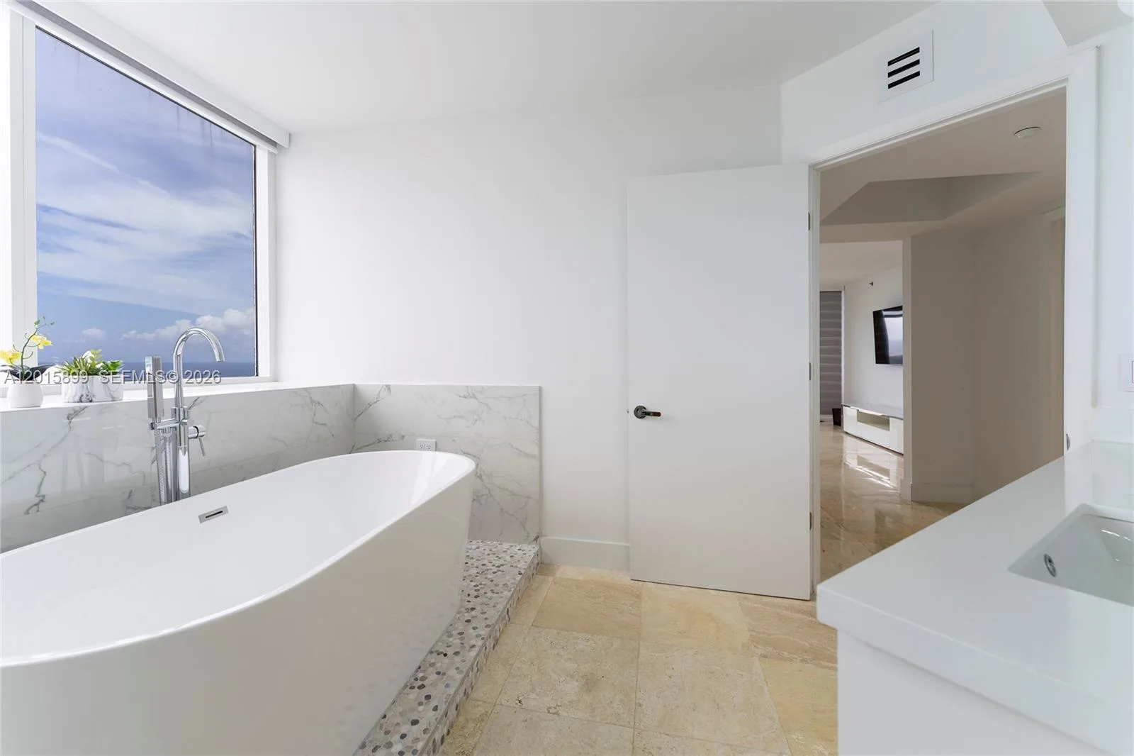 19111 Collins Ave # 3608, Sunny Isles Beach, FL 33160 photo 11