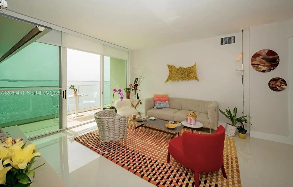 800 Claughton Island Dr # 704, Miami, FL 33131 photo 2