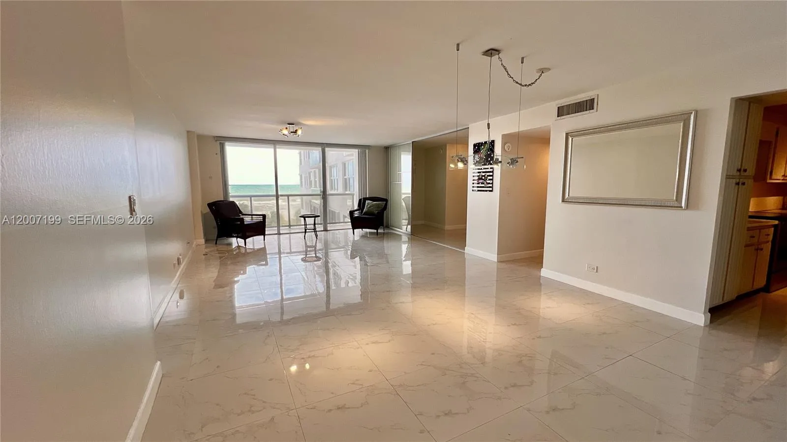 6039 Collins Ave # 520, Miami Beach, FL 33140 photo 2