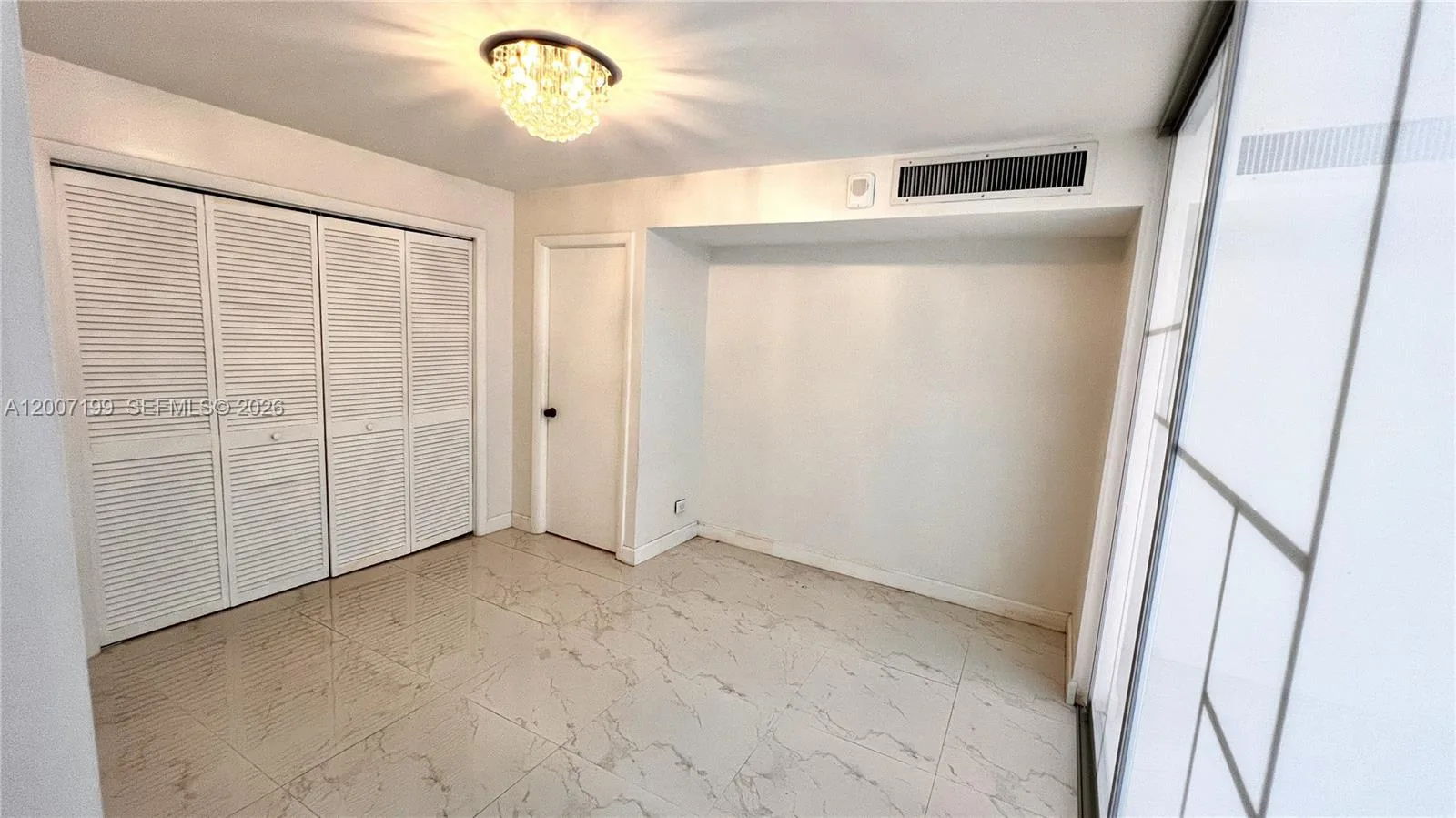 6039 Collins Ave # 520, Miami Beach, FL 33140 photo 8