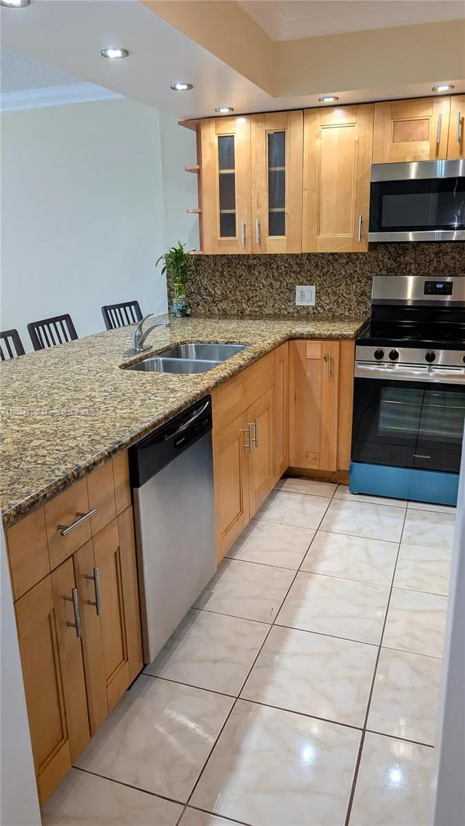5701 Collins Ave # 1105, Miami Beach, FL 33140 photo 12