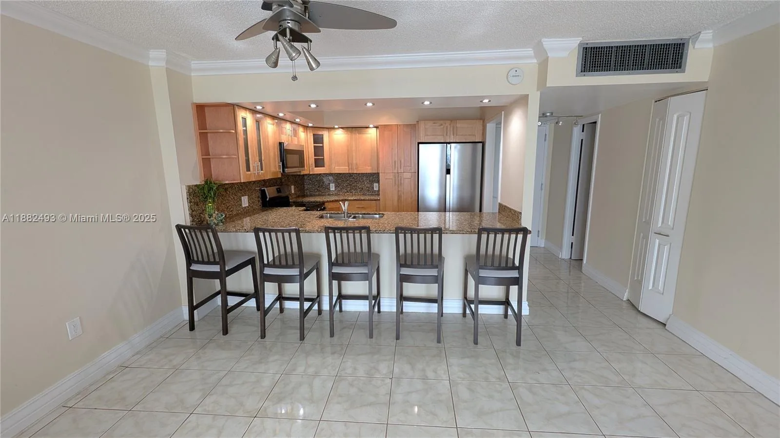 5701 Collins Ave # 1105, Miami Beach, FL 33140 photo 8