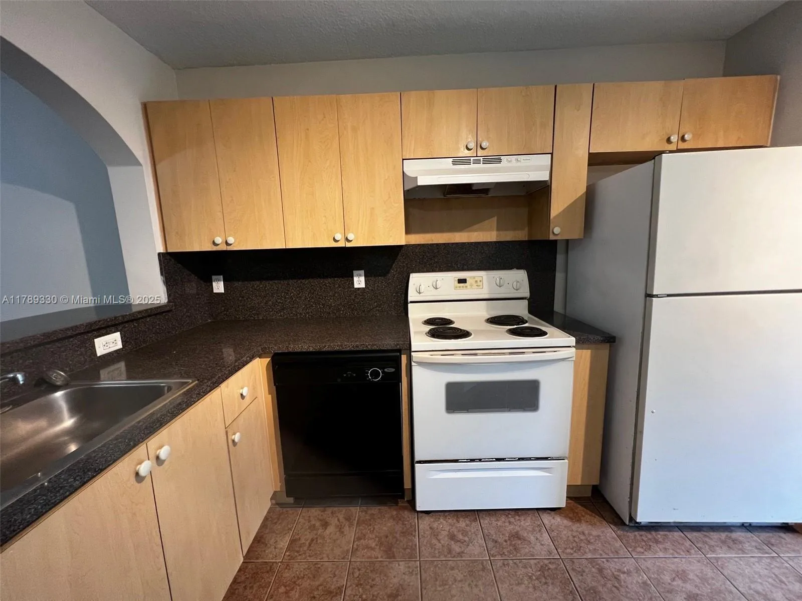 2911 SE 13th Ave # 102-49, Homestead, FL 33035 photo 4