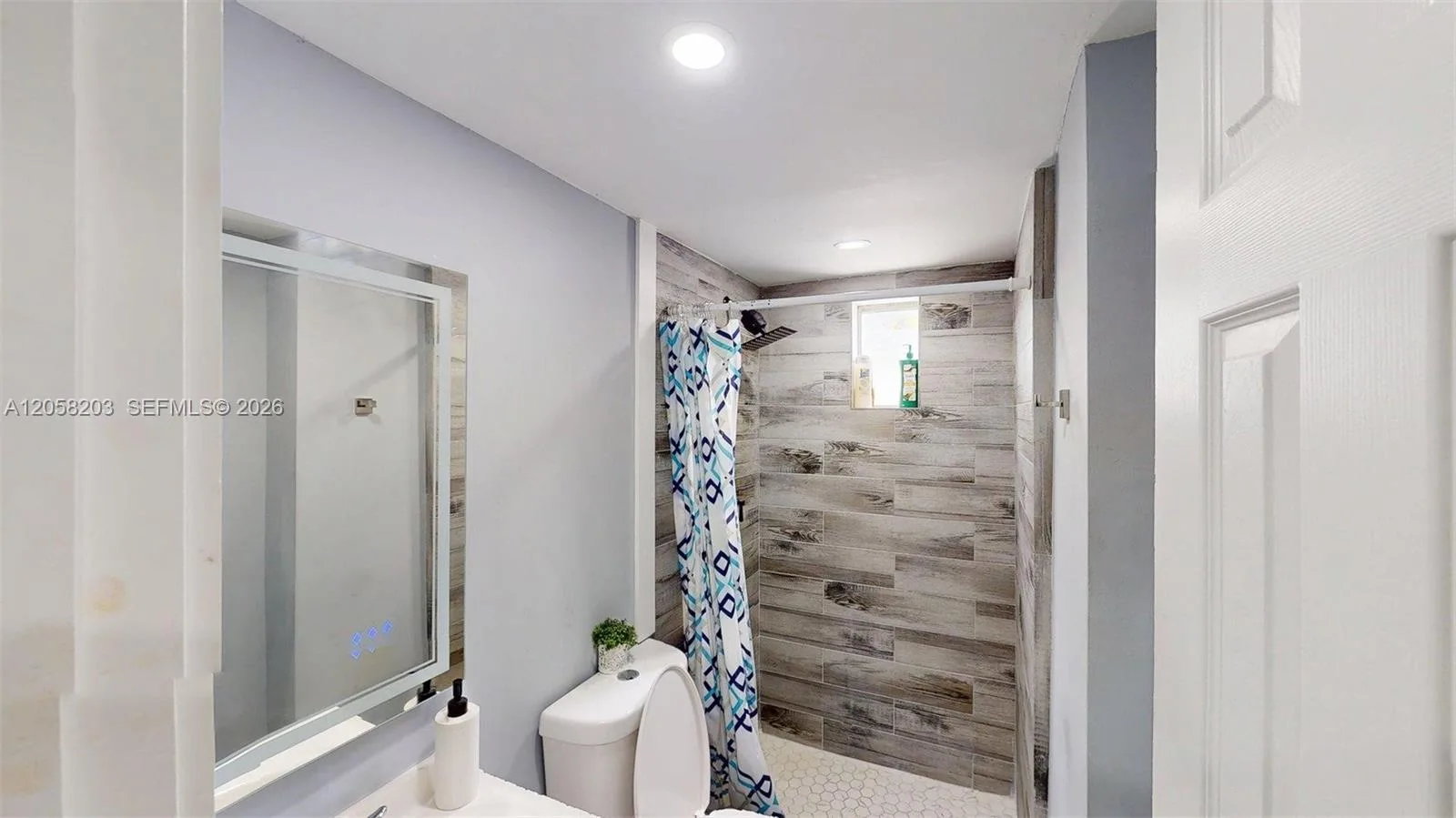 1904 SW 28th St, Fort Lauderdale, FL 33315 photo 5