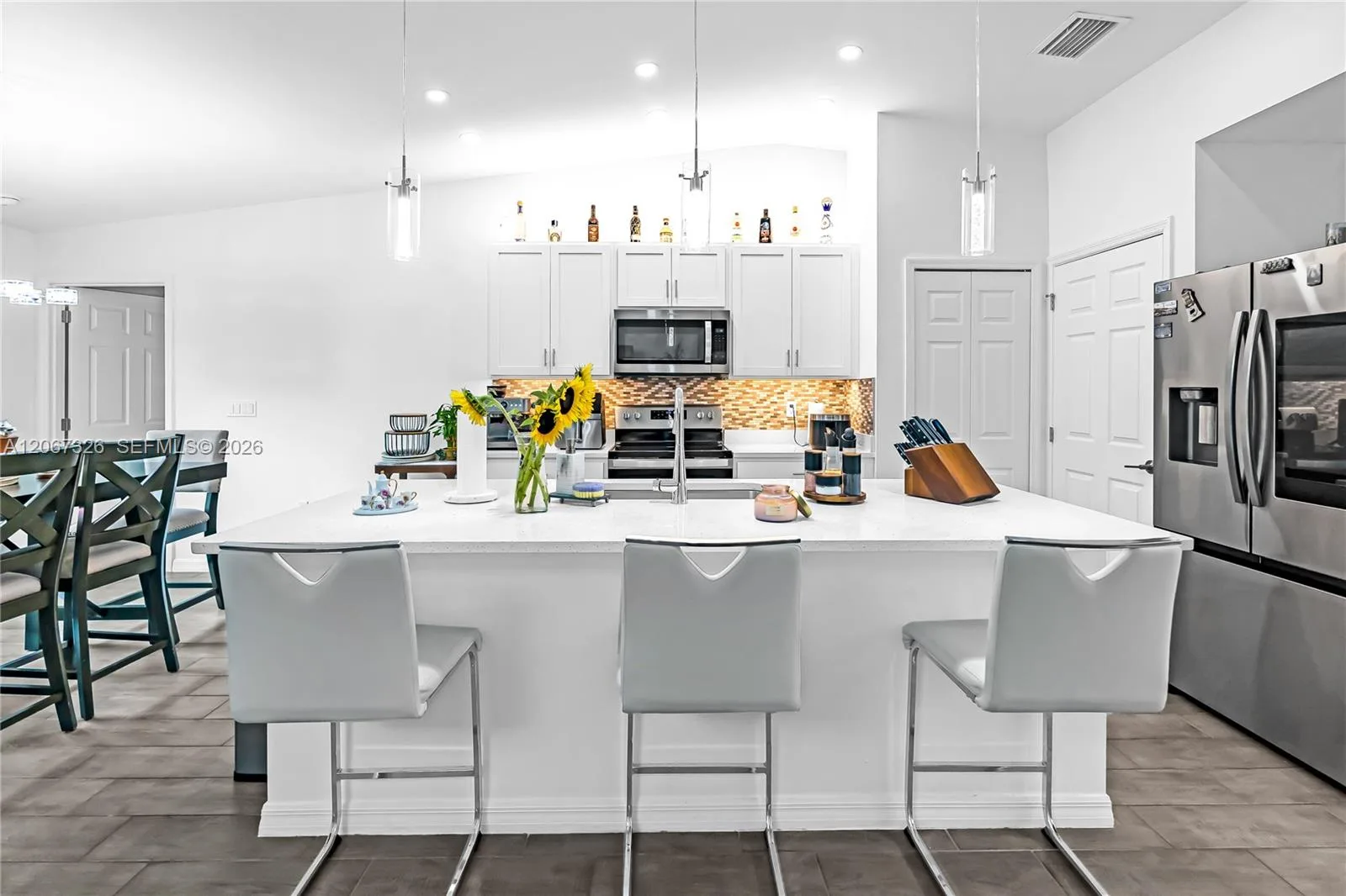 1307 1307 SW 13th Ter, Cape Coral, FL 33991 photo 6