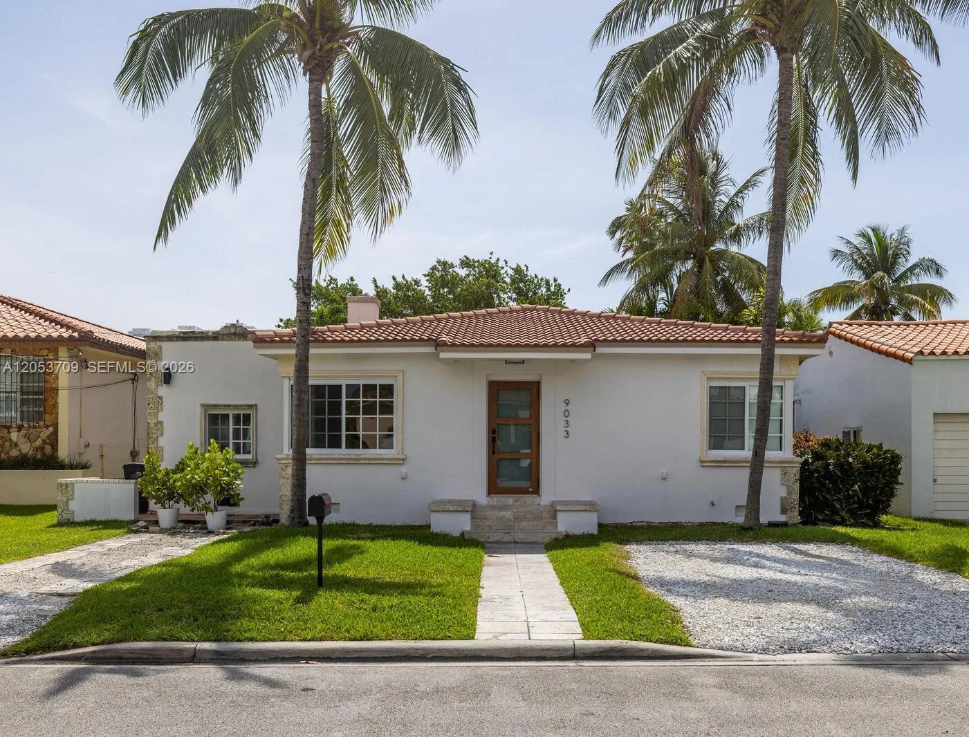 9033 Carlyle Ave, Surfside, FL 33154 photo 5
