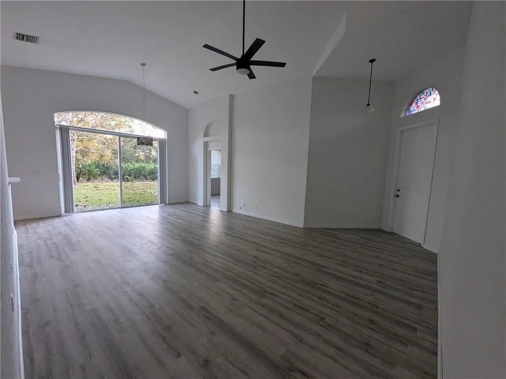 6243 ARLINGTON Way, Fort Pierce, FL 34951 photo 4