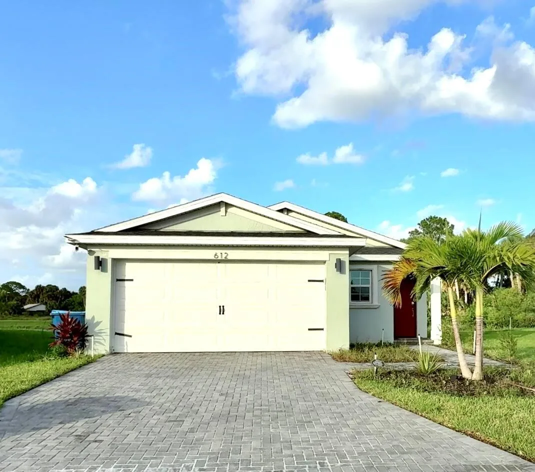 612 Papillon Street SW, Palm Bay, FL 32908 — zdjęcie 2