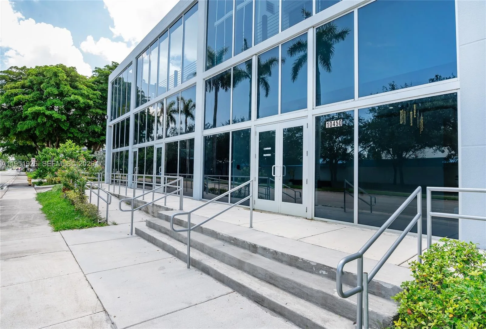 10450 NW 33rd St # 501, Doral, FL 33172 photo 3