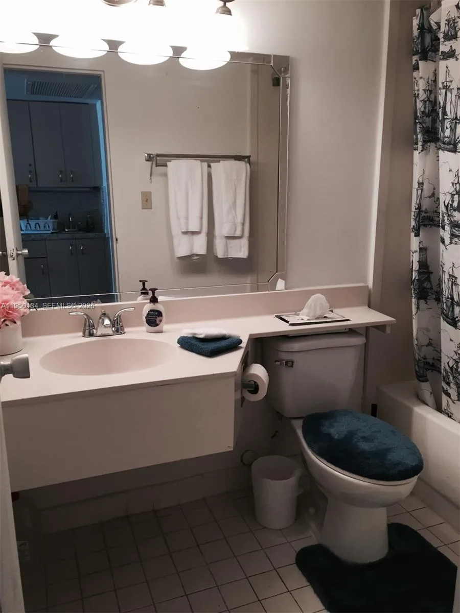 19201 Collins Ave # 1033, Sunny Isles Beach, FL 33160 photo 7