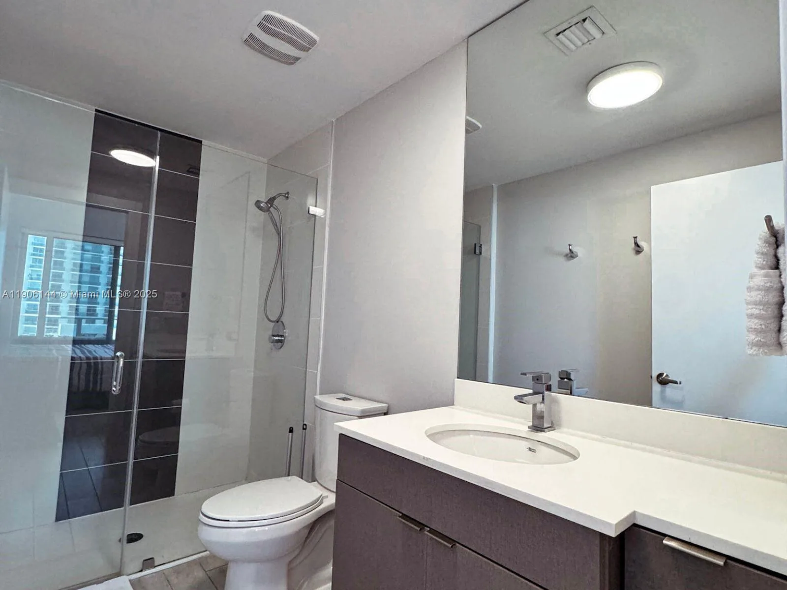 321 NE 26th # 810, Miami, FL 33137 photo 9