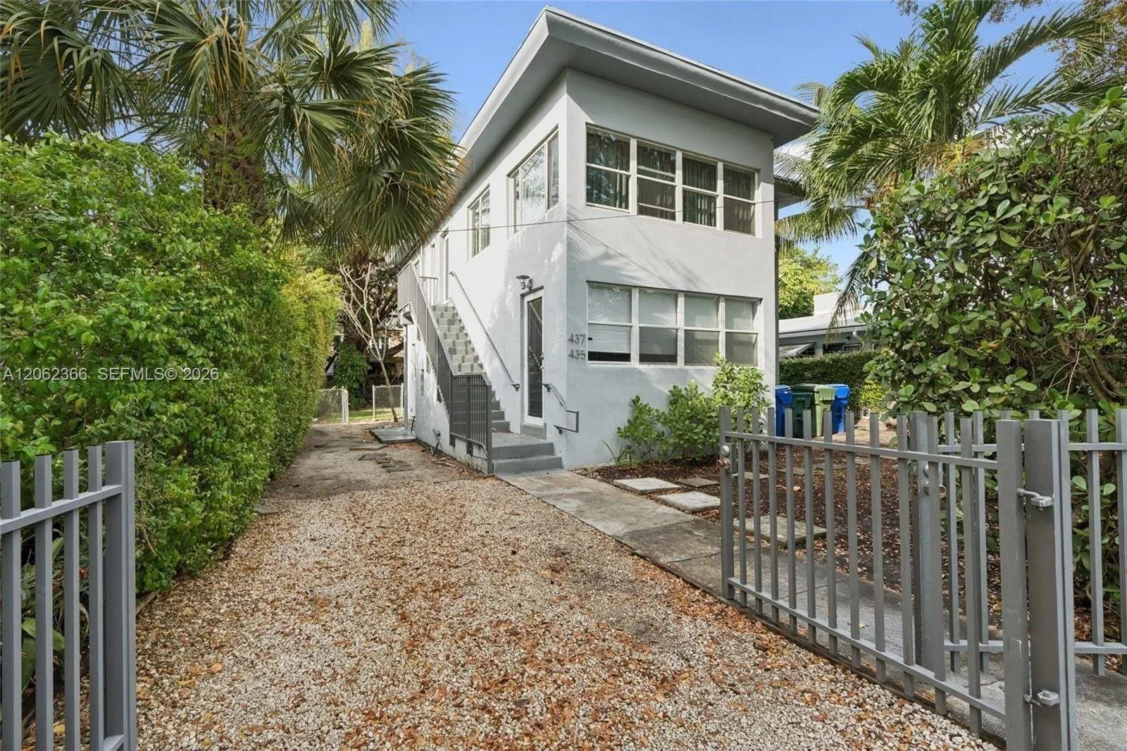 437 NE 69th St # 1, Miami, FL 33138 photo 2