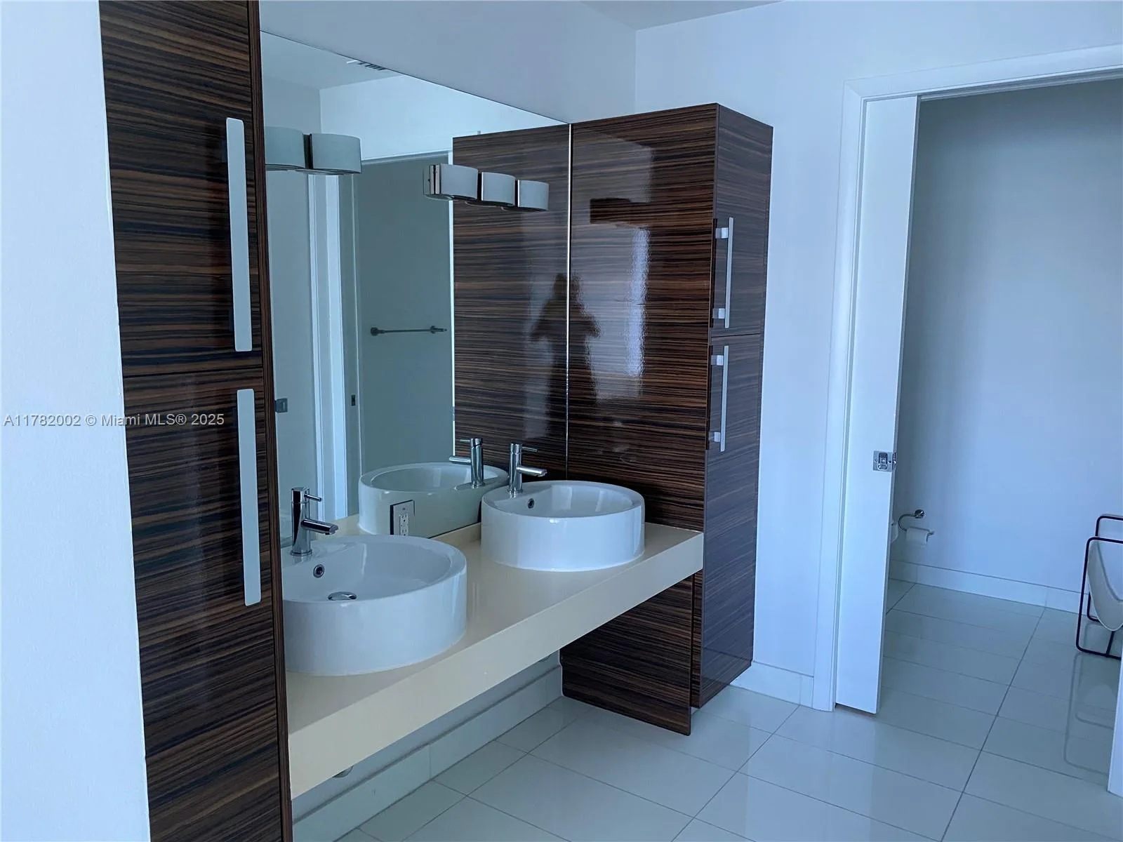 2020 N Bayshore Dr # 1203, Miami, FL 33137 photo 8