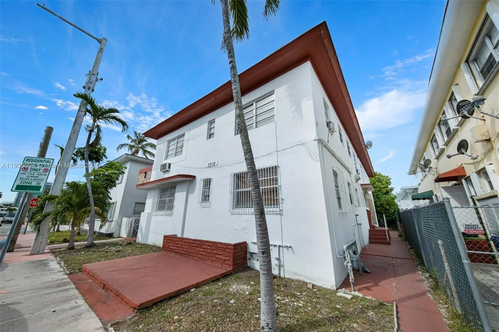7712 Byron Ave # 2, Miami Beach, FL 33141 photo 2