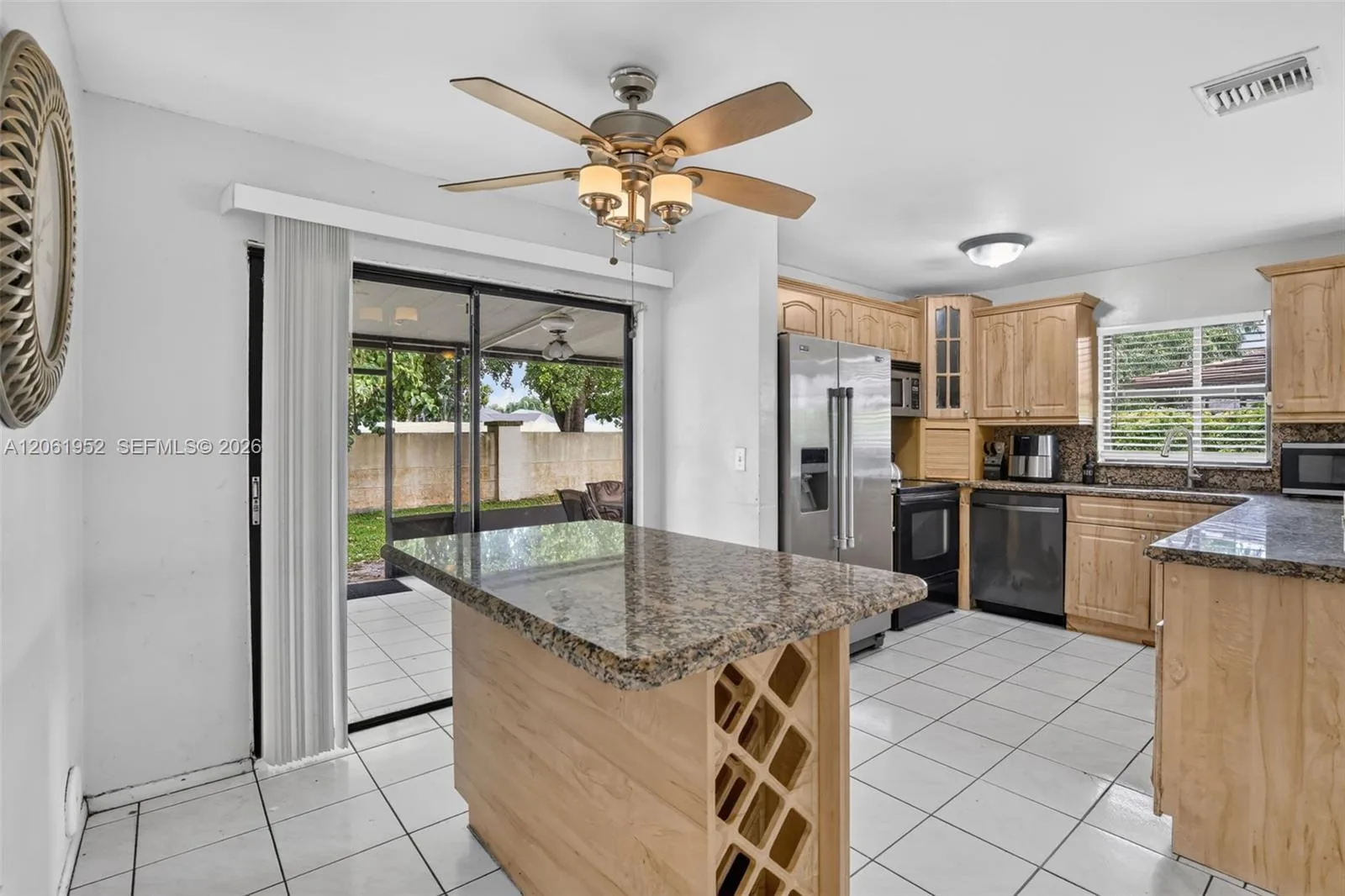 1580 SW 87th Ter, Pembroke Pines, FL 33025 photo 12