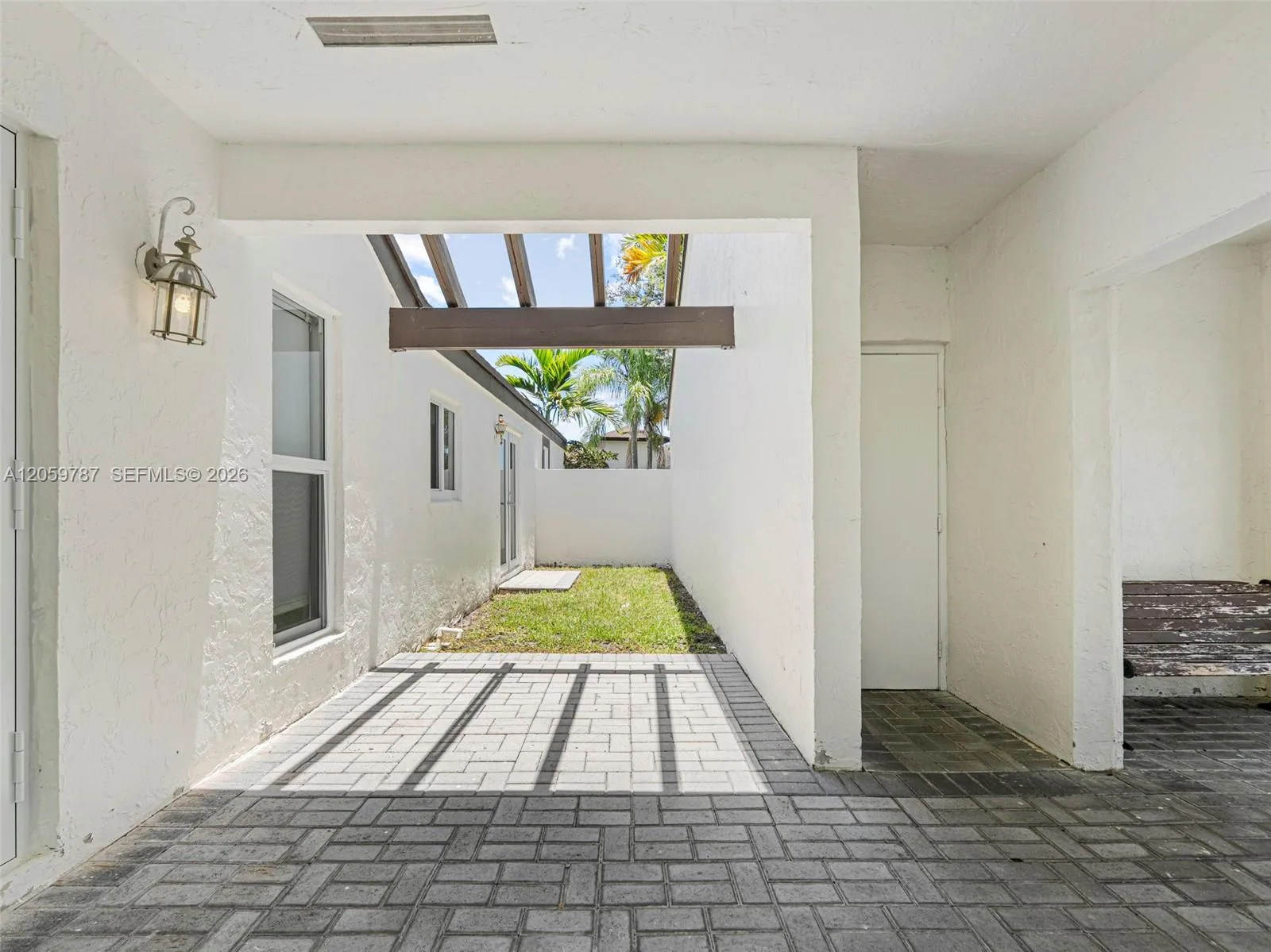 15491 SW 153rd St, Miami, FL 33187 photo 8