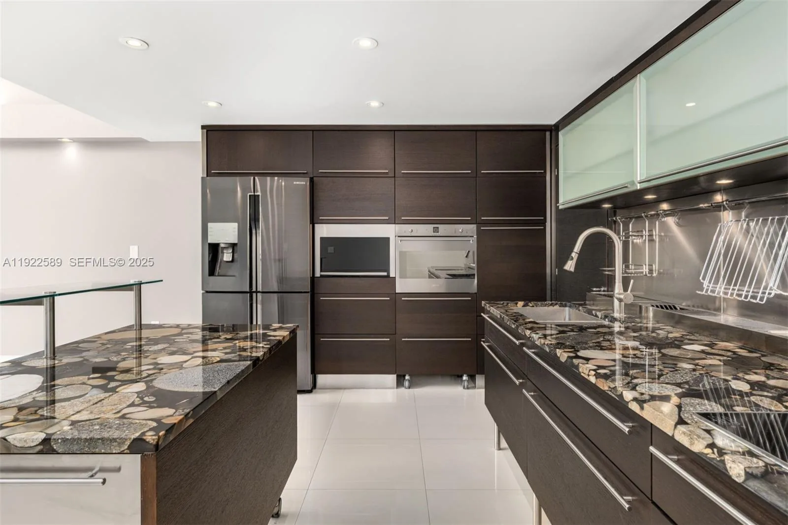 6000 Collins Ave # 330, Miami Beach, FL 33140 photo 6