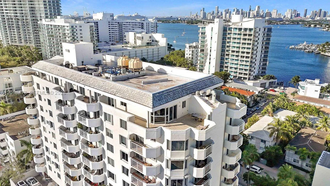 1621 Bay Rd # PH1, Miami Beach, FL 33139