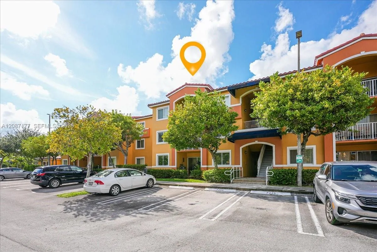 21000 SW 87th Ave # 204, Cutler Bay, FL 33189