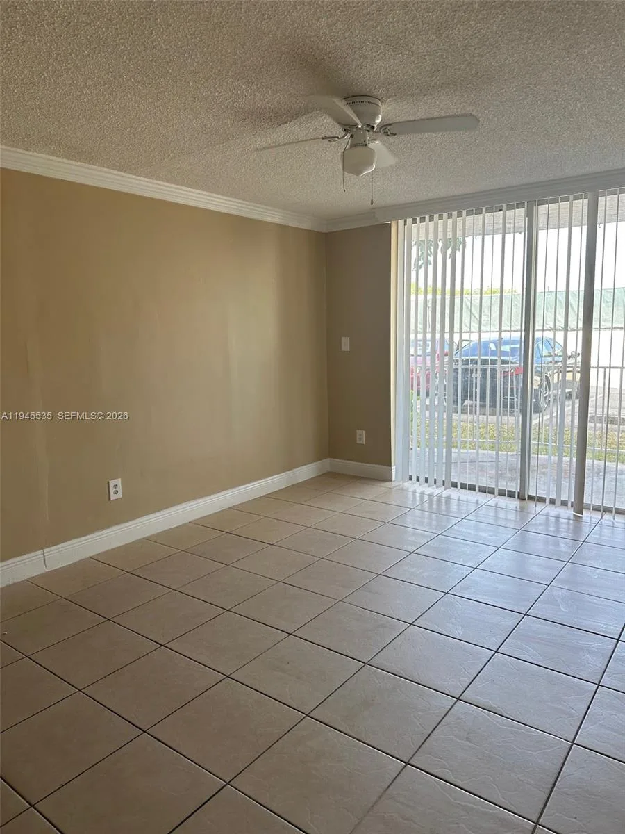 488 NW 165th St Rd # B-115, Miami, FL 33169 photo 3