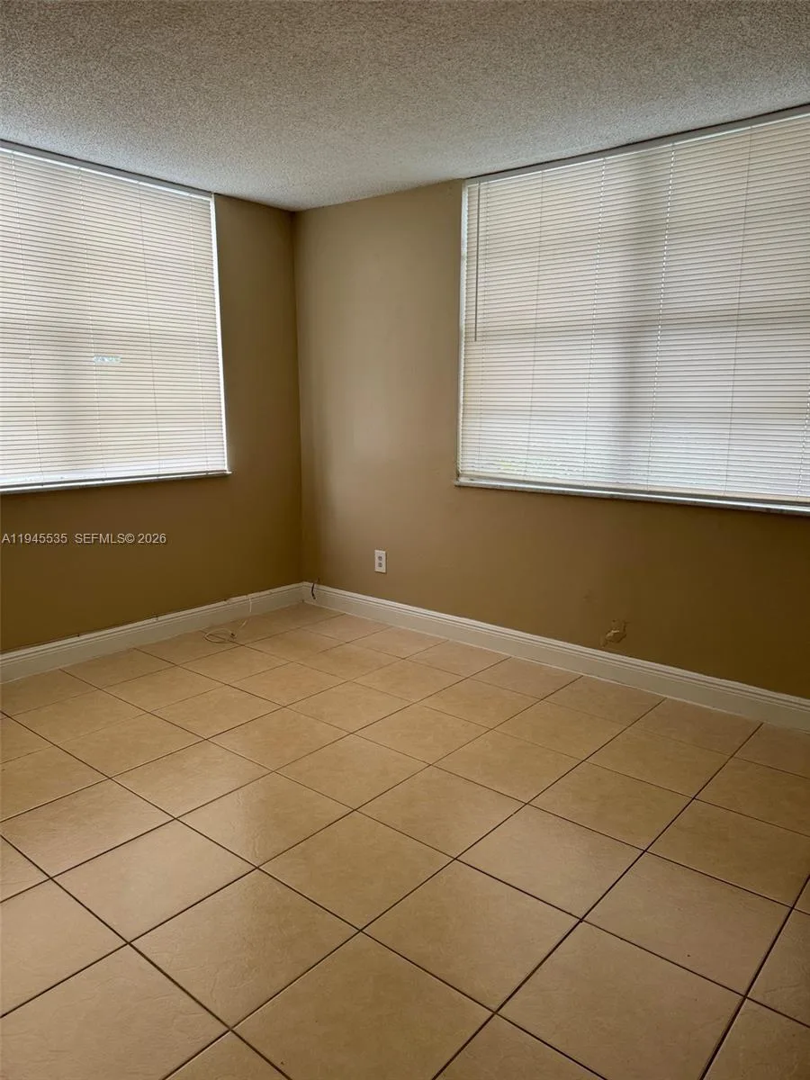 488 NW 165th St Rd # B-115, Miami, FL 33169 photo 6