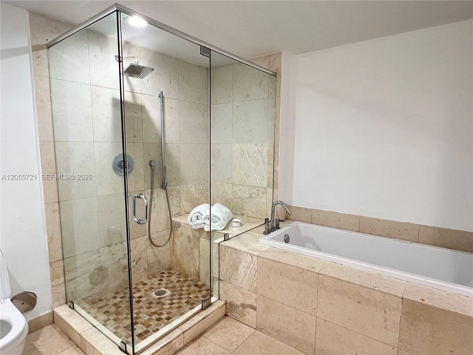 495 Brickell Ave # BAY406, Miami, FL 33131 photo 10