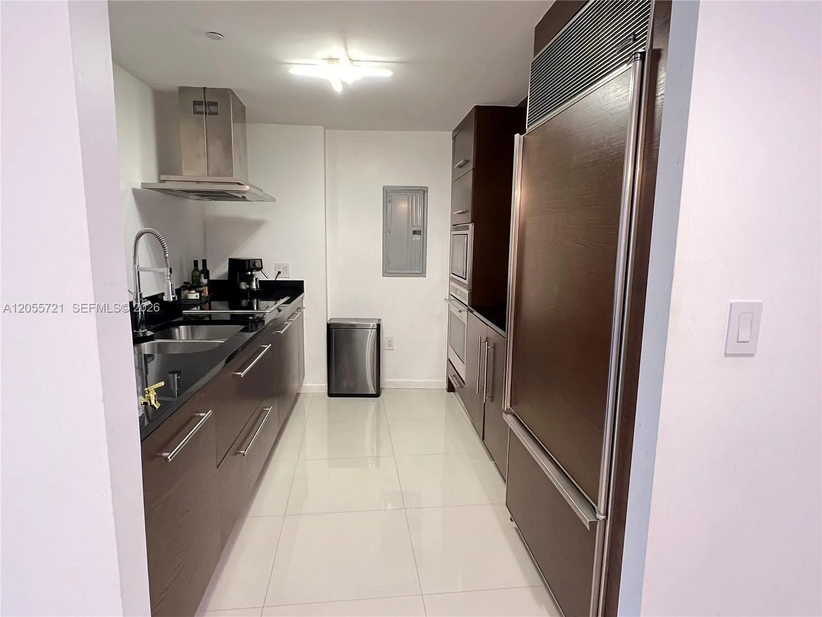 495 Brickell Ave # BAY406, Miami, FL 33131 photo 3