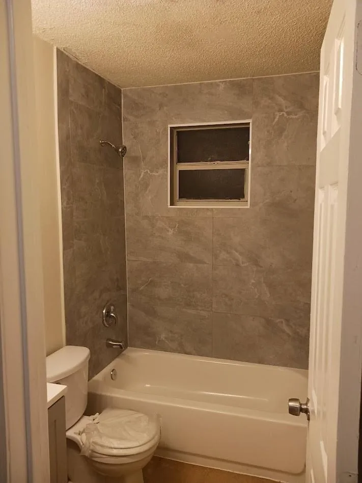 708 NW 6th Street, Hallandale Beach, FL 33009 photo 4