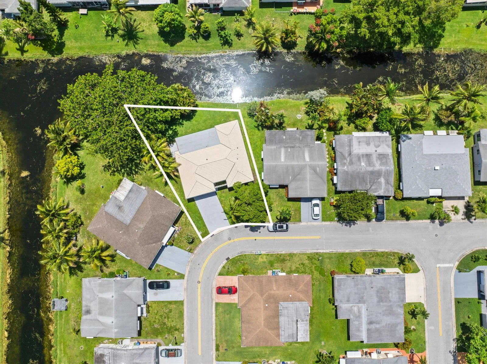 1550 NW 70th Terrace, Margate, FL 33063 photo 2